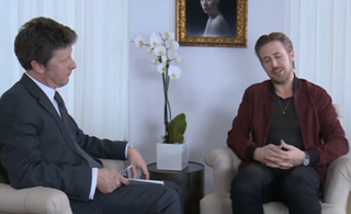 Illustration for article titled Ryan Gosling Feels Horrible About Getting a Text During an Interview